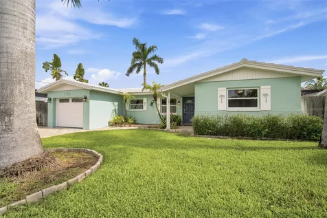 101 92nd Avenue N St Petersburg FL 33702