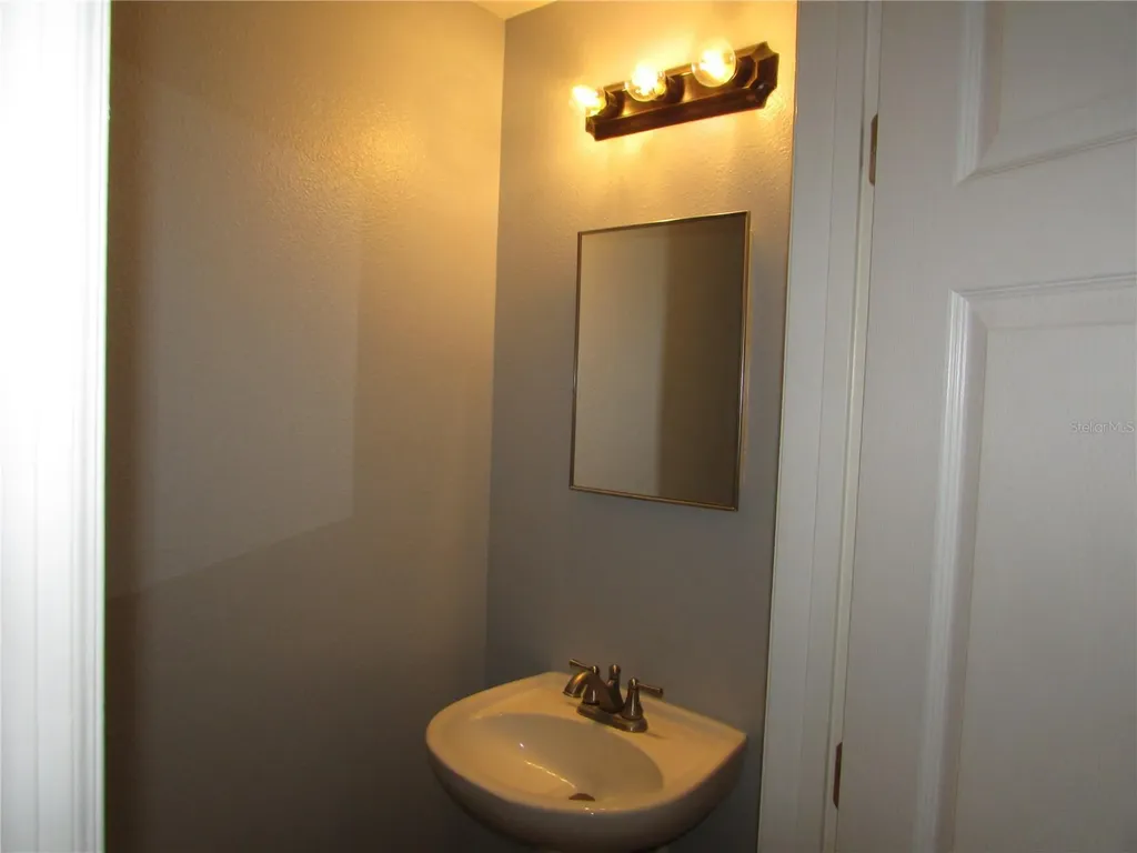 8532 Edgewater Place Boulevard Tampa FL 33615