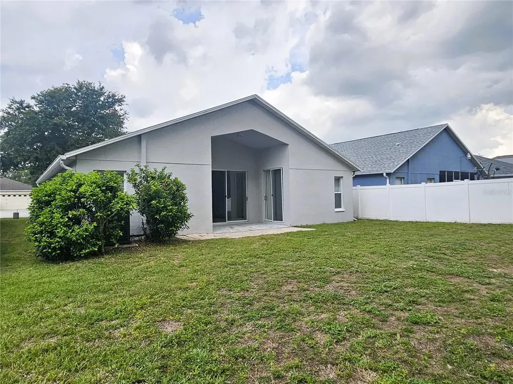 3220 Clover Blossom Circle Land O Lakes FL 34638