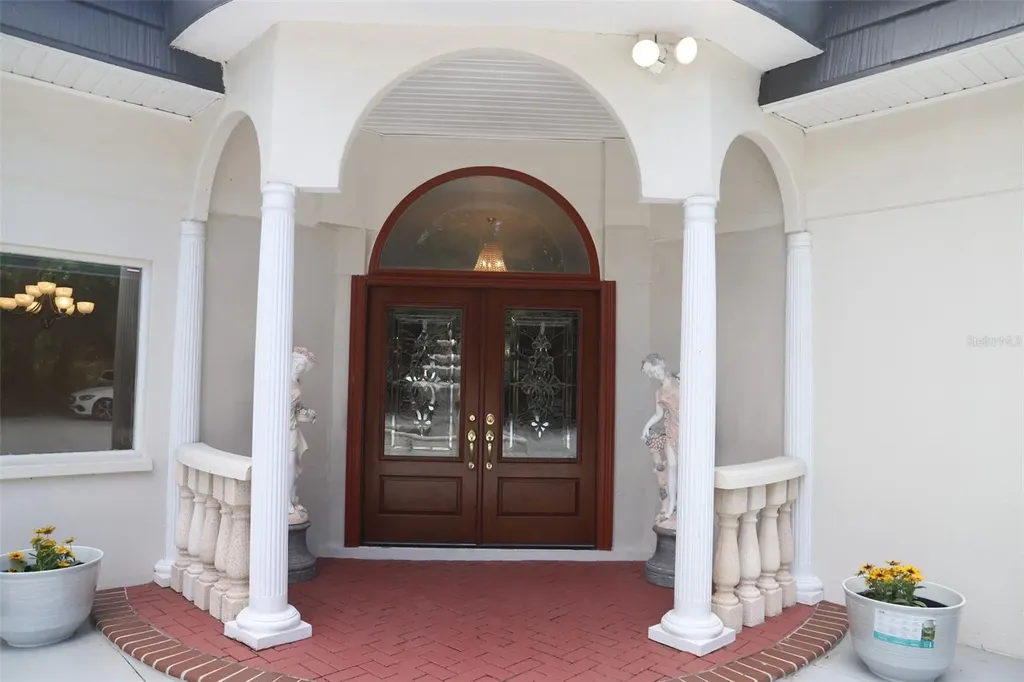2810 61st Street Sarasota FL 34243