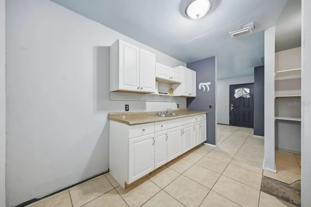 307 W Alfred Street Tampa FL 33603