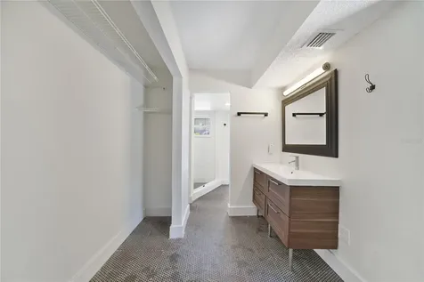 5025 Bermuda Circle Orlando FL 32808