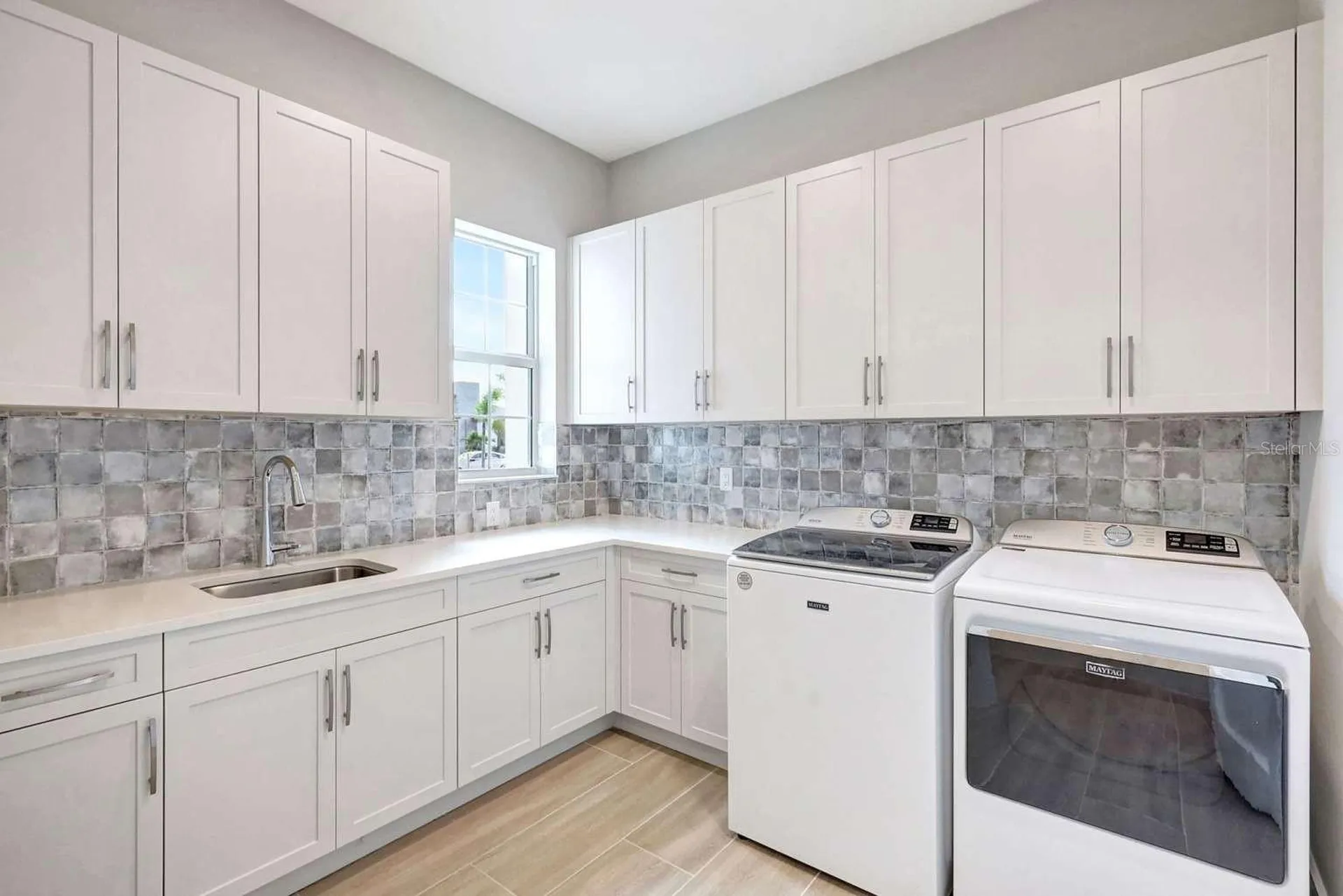 1201 Blue Shell Loop Sarasota FL 34240