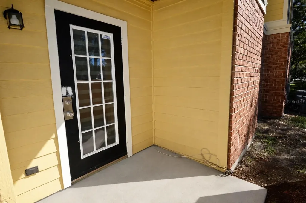 8603 Fancy Finch Drive Tampa FL 33614