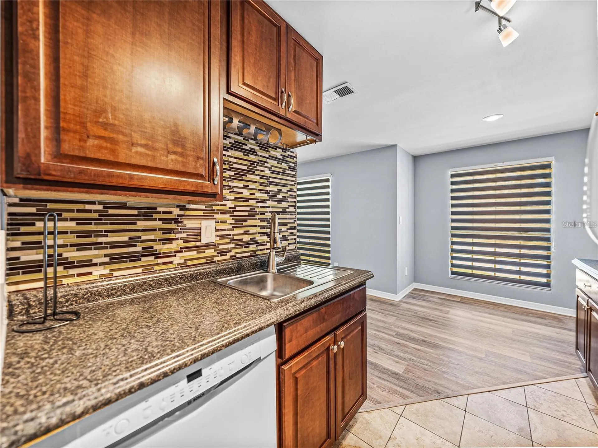 8603 Fancy Finch Drive Tampa FL 33614