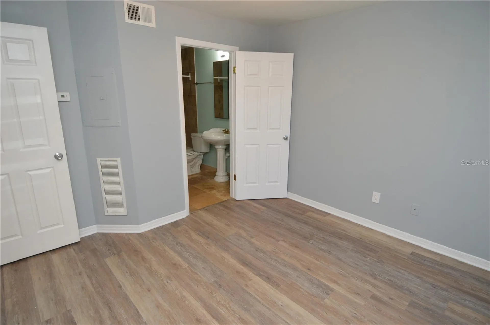 8603 Fancy Finch Drive Tampa FL 33614