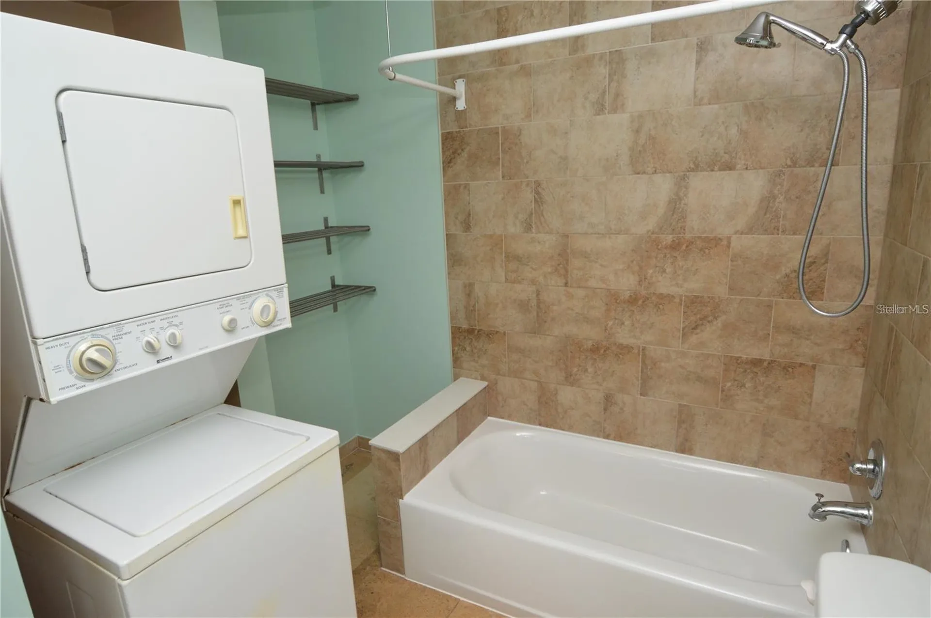 8603 Fancy Finch Drive Tampa FL 33614