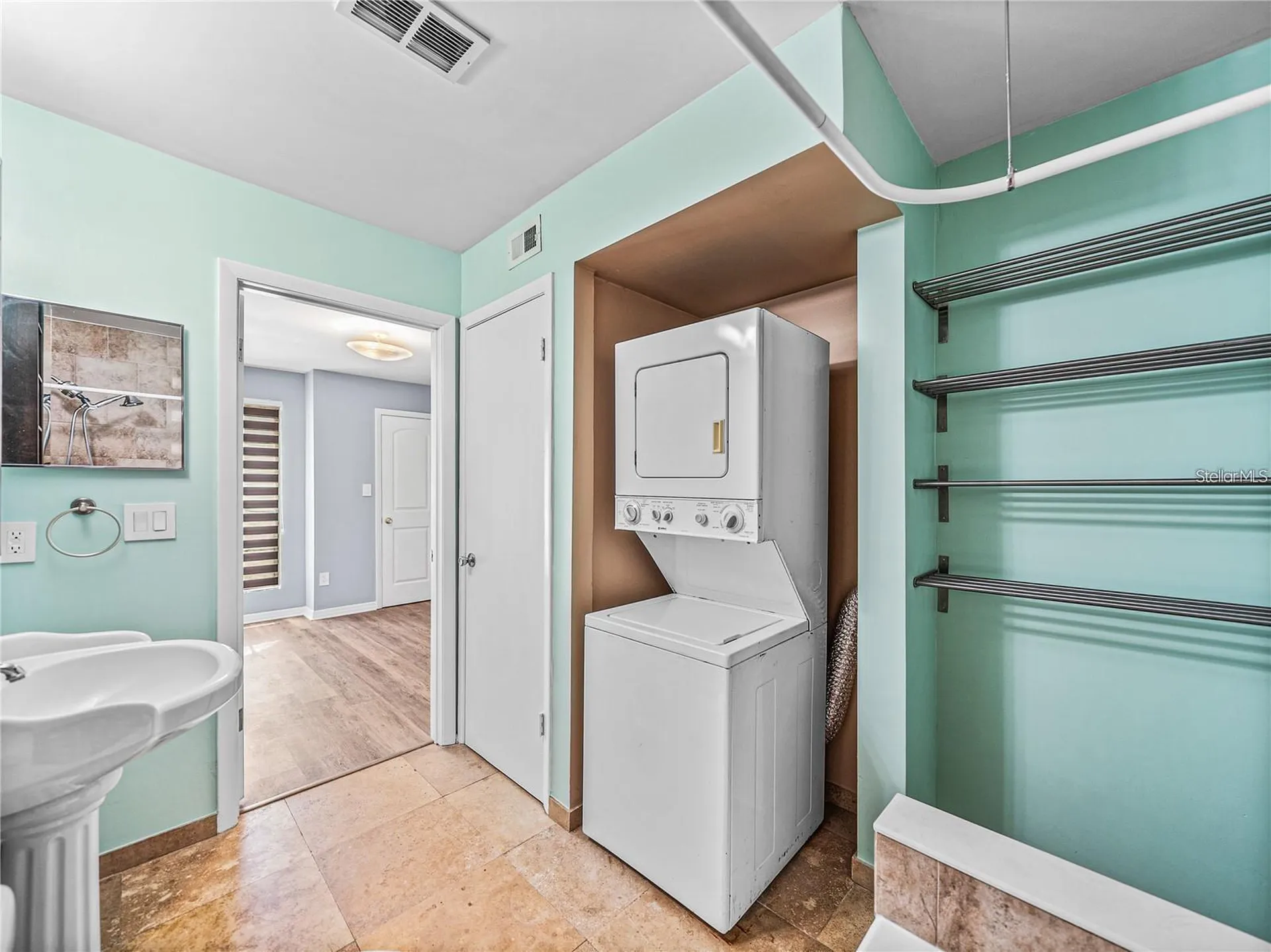8603 Fancy Finch Drive Tampa FL 33614