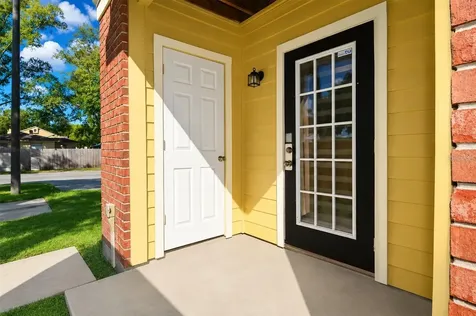 8603 Fancy Finch Drive Tampa FL 33614