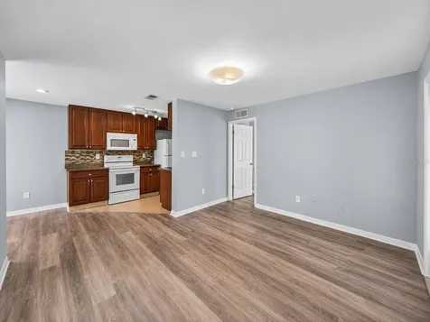 8603 Fancy Finch Drive Tampa FL 33614