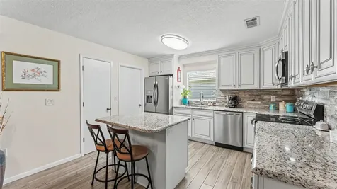 308 High View Lane Lakeland FL 33803