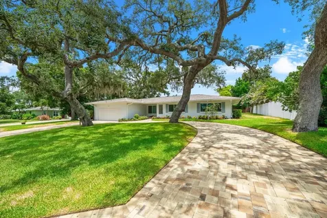 315 Orangewood Lane Largo FL 33770