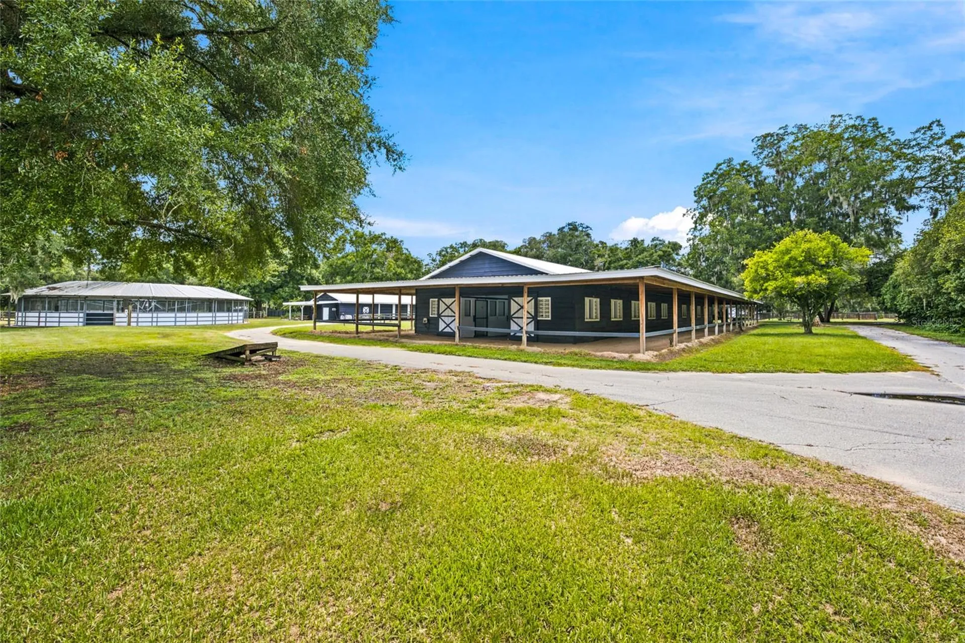 3825 NW 160th Street Reddick FL 32686
