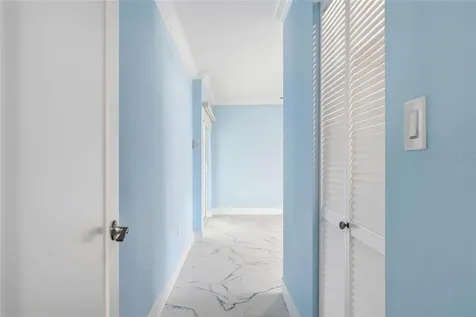 202 46th Avenue Terrace W Bradenton FL 34207