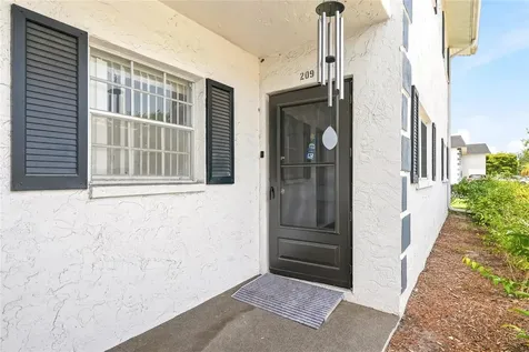 202 46th Avenue Terrace W Bradenton FL 34207