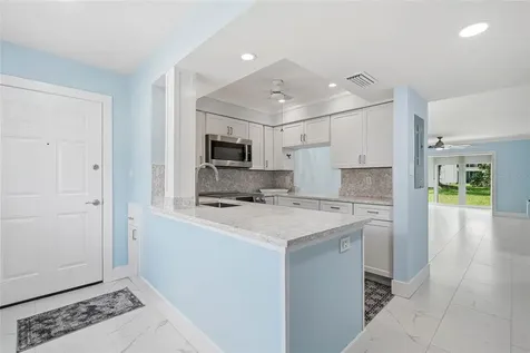 202 46th Avenue Terrace W Bradenton FL 34207