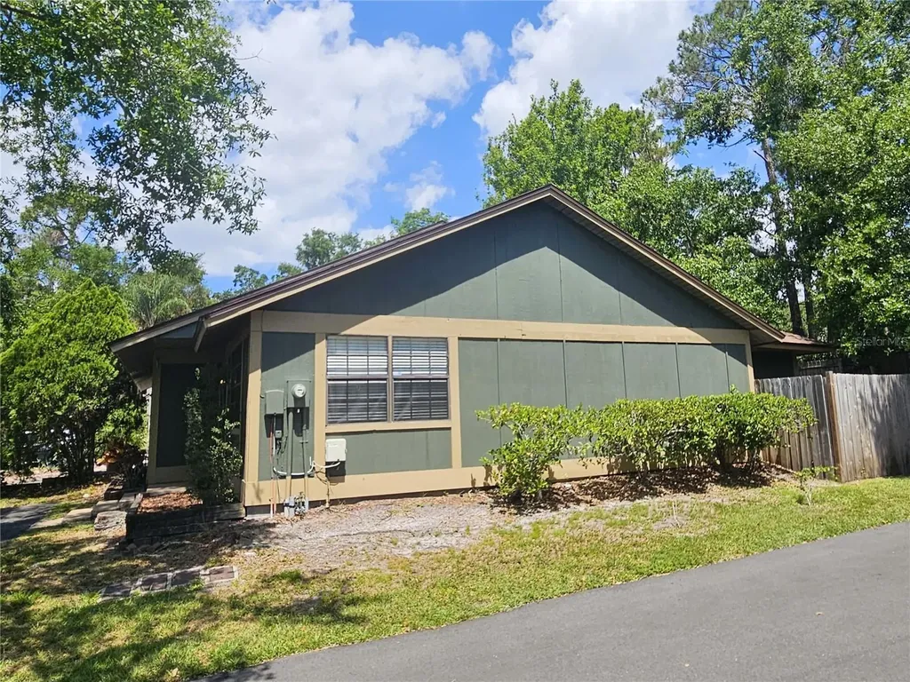 1003 Willow Pond Drive Safety Harbor FL 34695