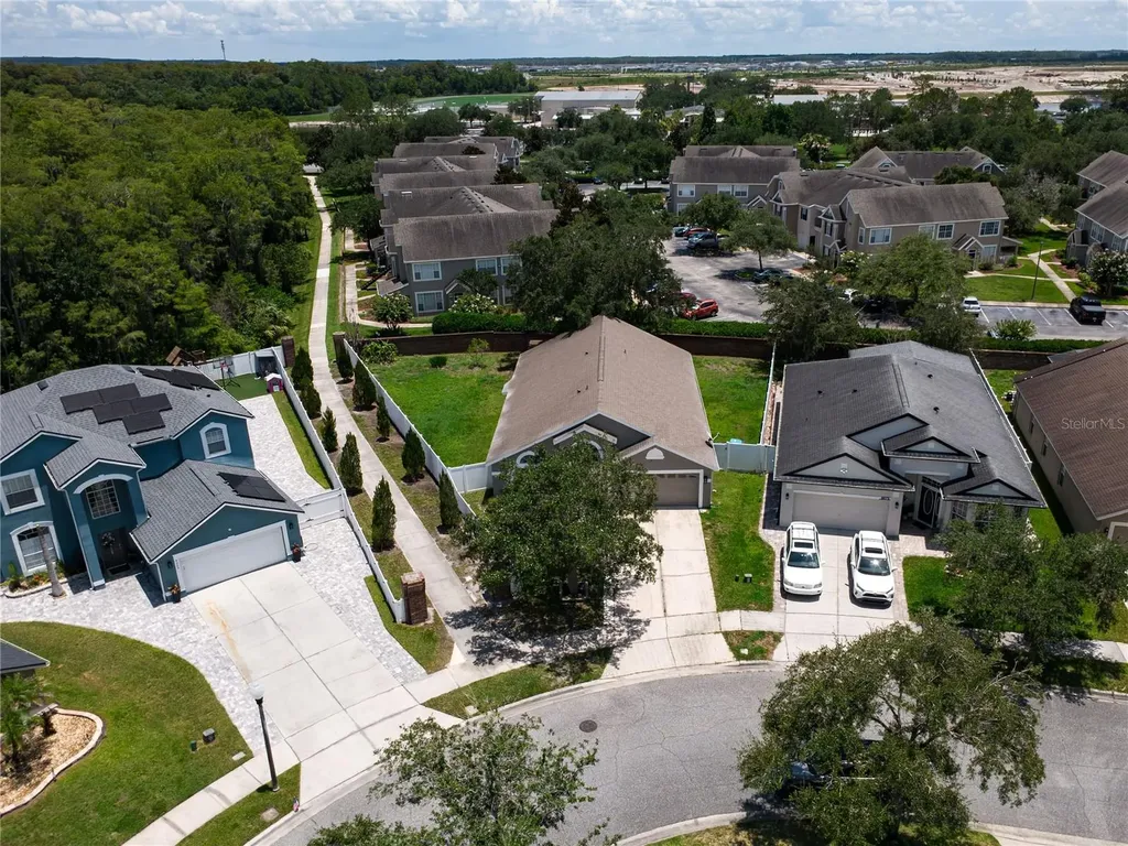 9067 Hastings Beach Boulevard Orlando FL 32829