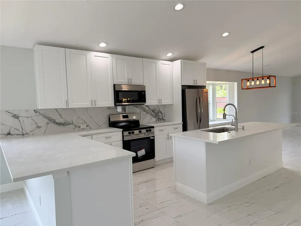 9067 Hastings Beach Boulevard Orlando FL 32829