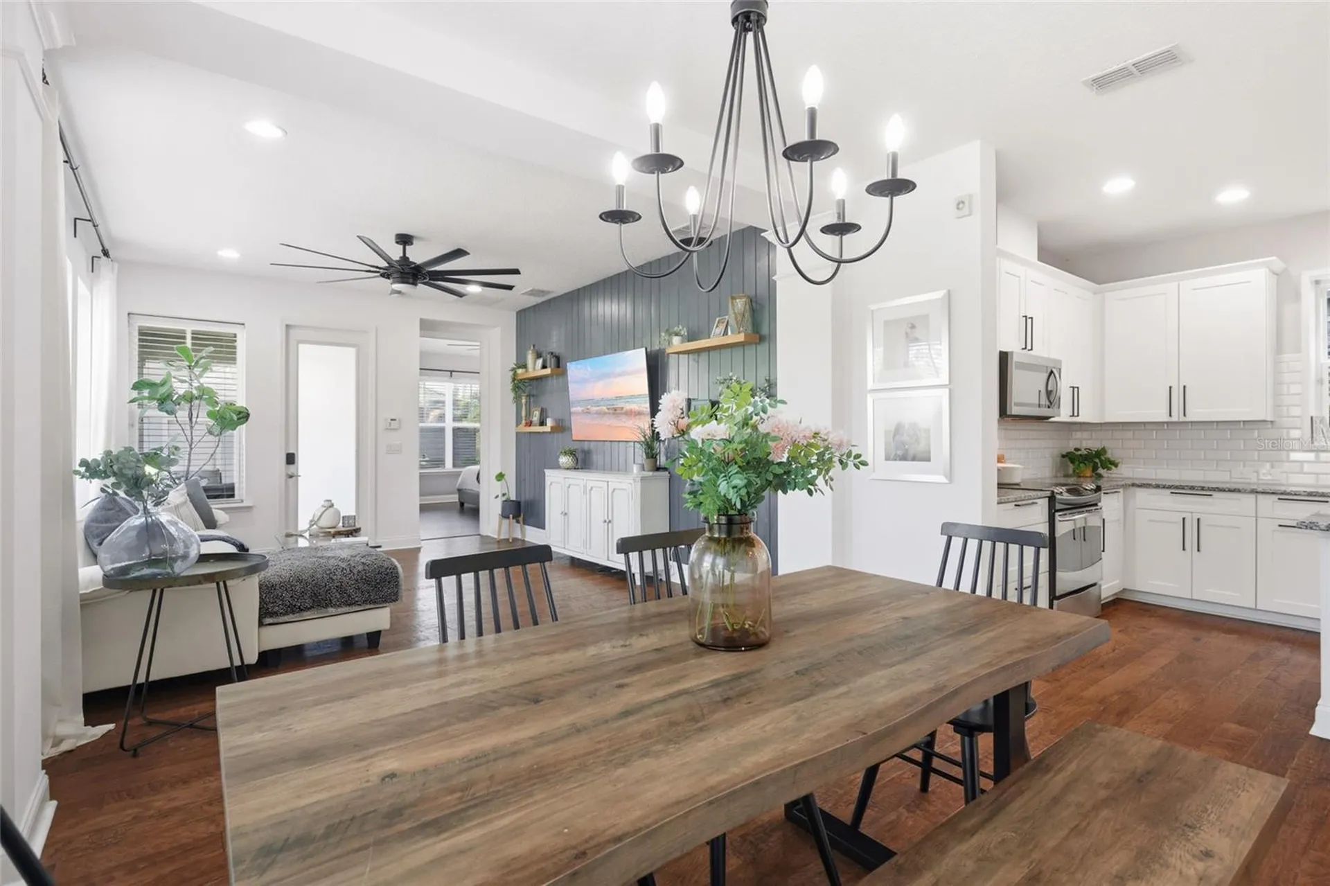 8105 Laureate Boulevard Orlando FL 32827