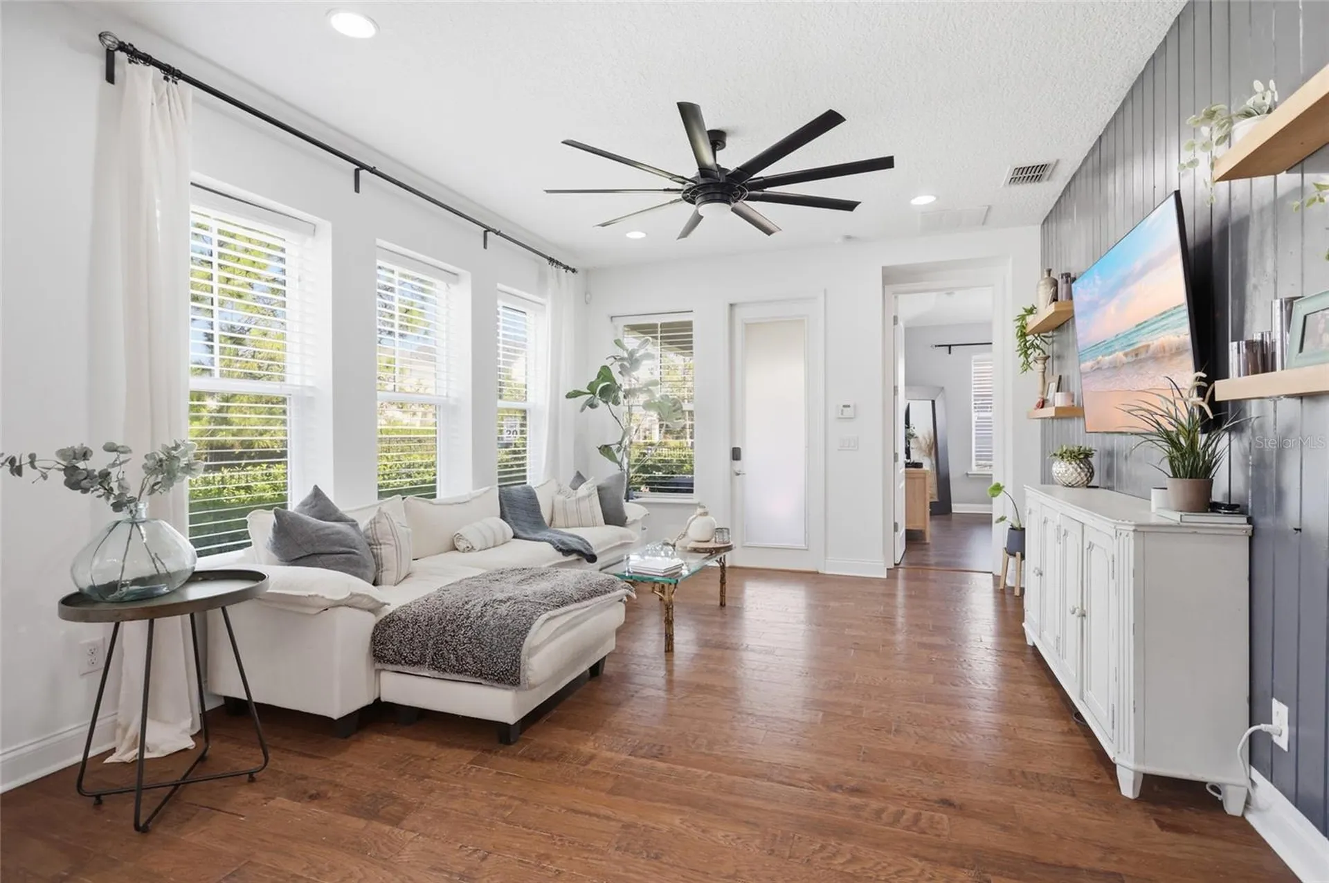 8105 Laureate Boulevard Orlando FL 32827