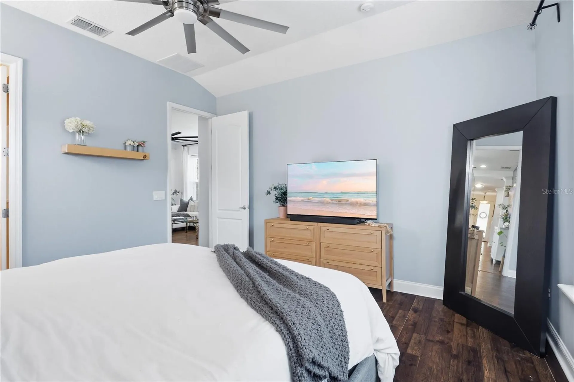 8105 Laureate Boulevard Orlando FL 32827