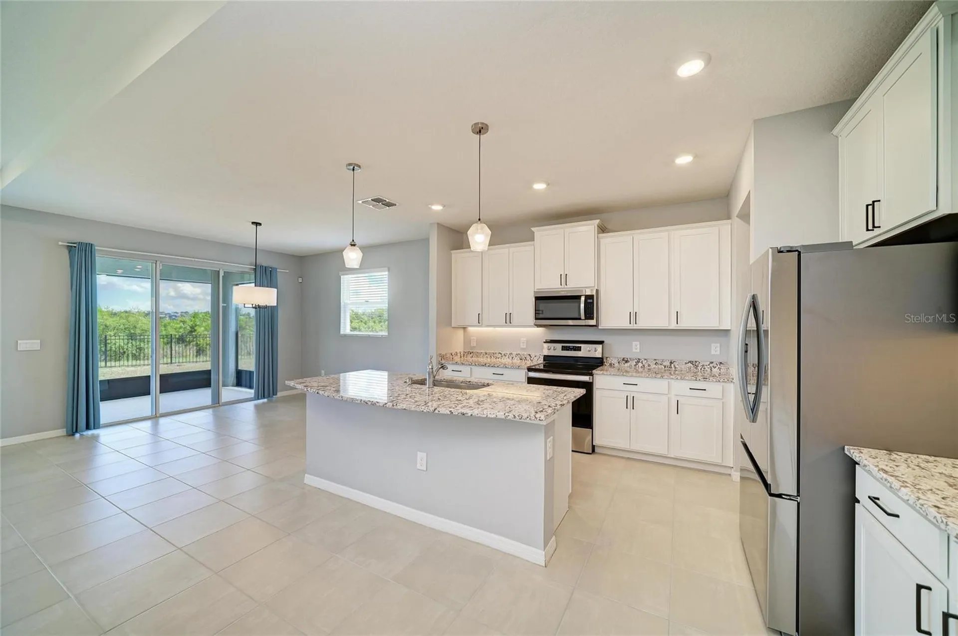 2230 Marsh Harbour Loop Bradenton FL 34208