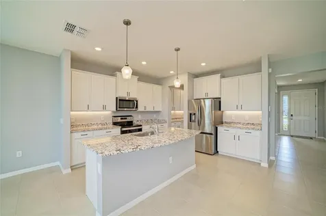 2230 Marsh Harbour Loop Bradenton FL 34208