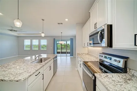 2230 Marsh Harbour Loop Bradenton FL 34208