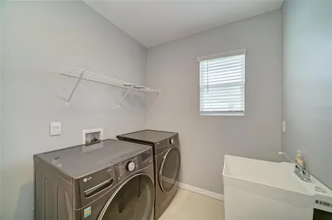 2230 Marsh Harbour Loop Bradenton FL 34208