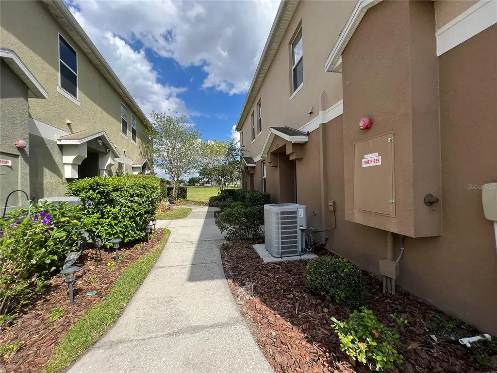 2137 Betsy Ross Lane St Cloud FL 34769