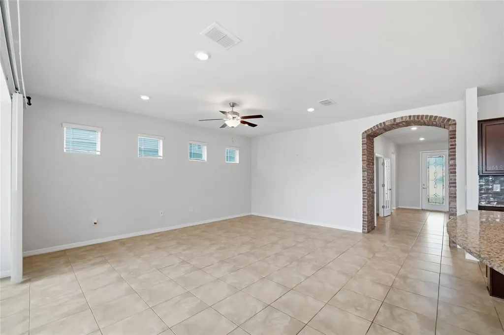 7912 Yale Harbor Drive Wesley Chapel FL 33545