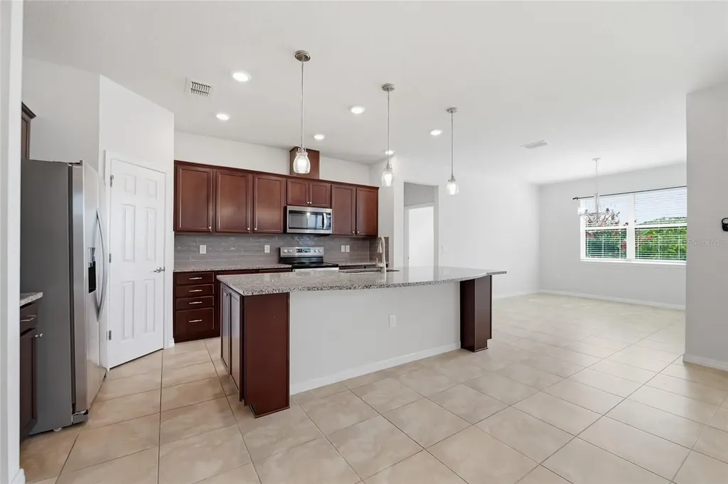 7912 Yale Harbor Drive Wesley Chapel FL 33545