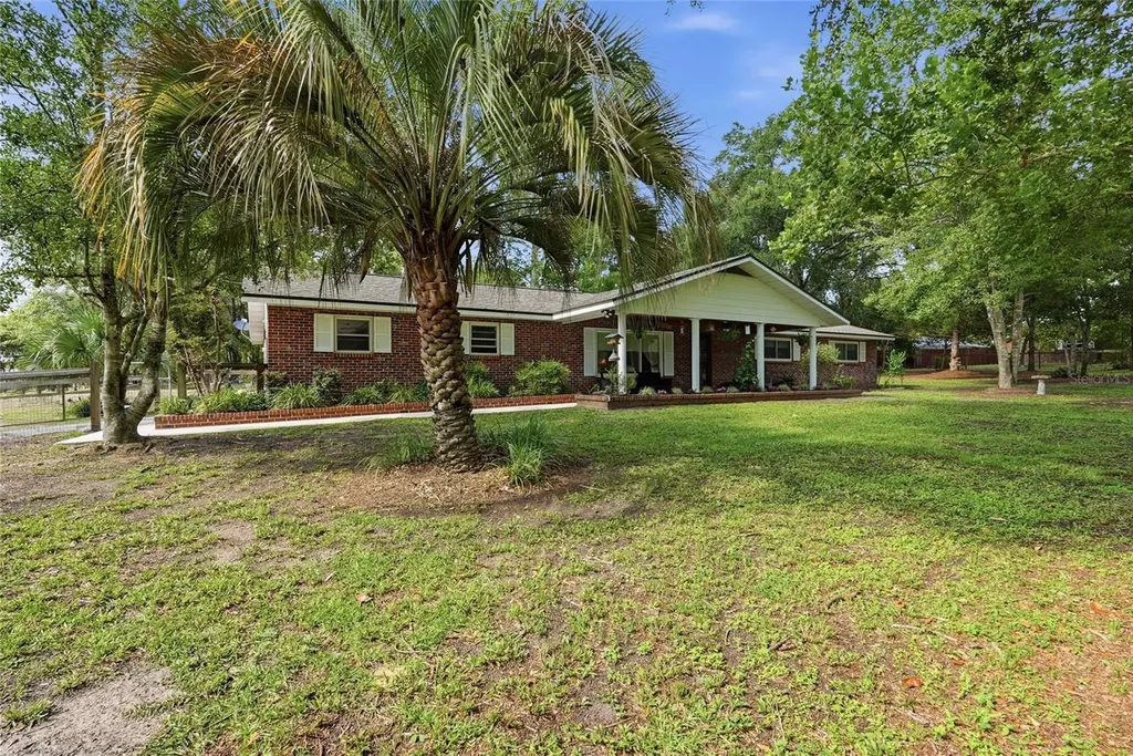 5280 NE 53rd Terrace High Springs FL 32643