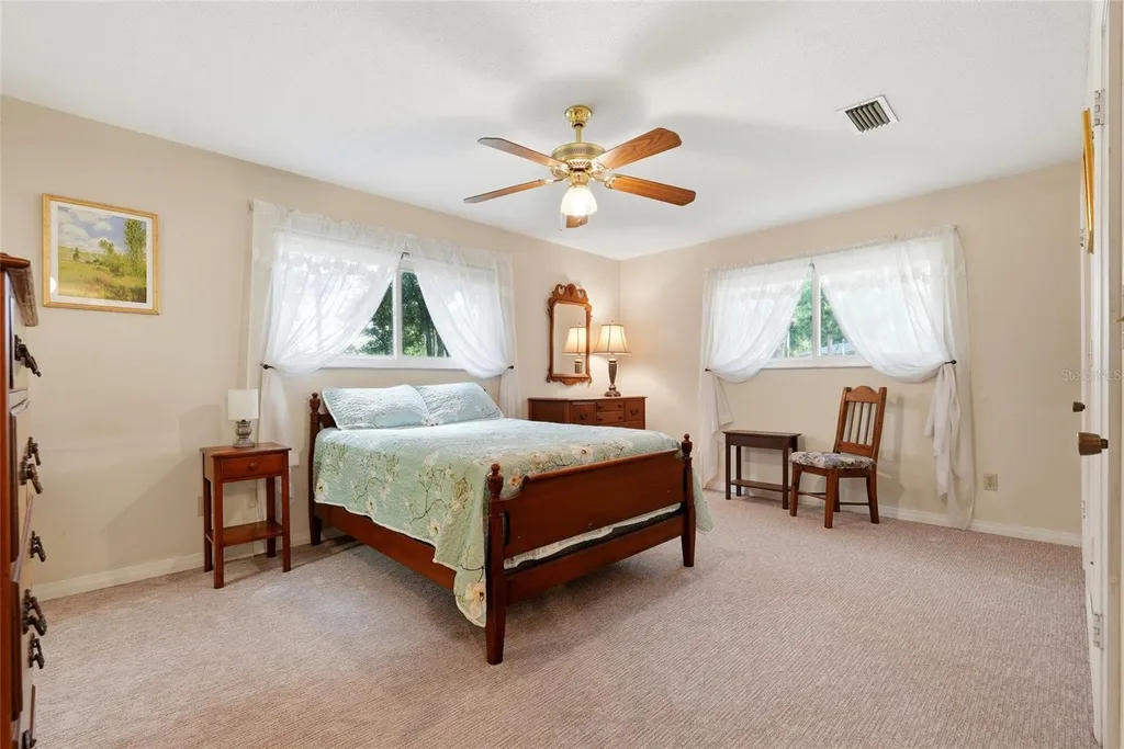 5280 NE 53rd Terrace High Springs FL 32643