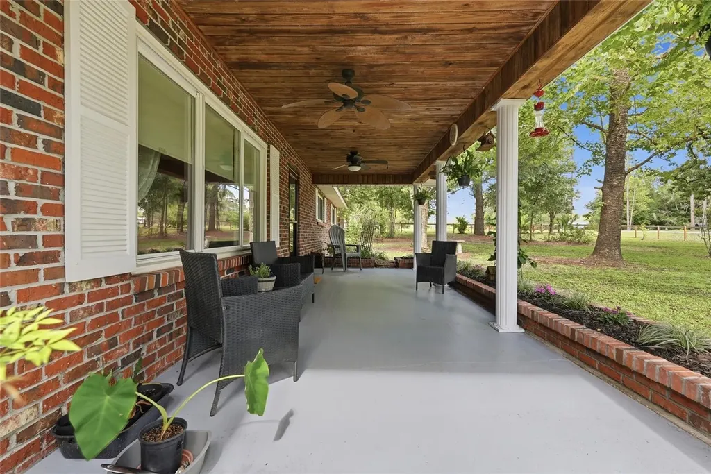 5280 NE 53rd Terrace High Springs FL 32643