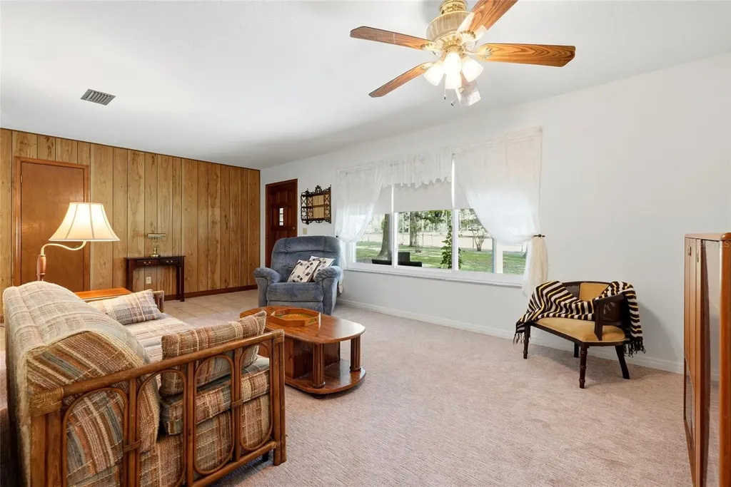 5280 NE 53rd Terrace High Springs FL 32643