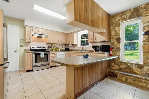 5280 NE 53rd Terrace High Springs FL 32643