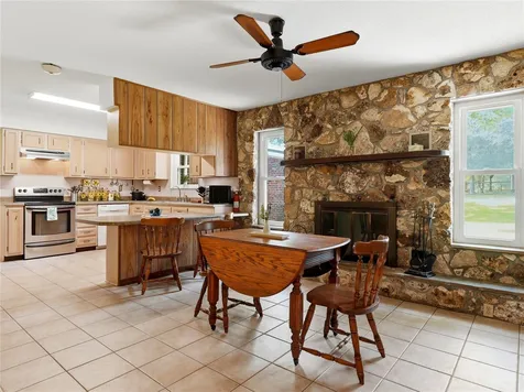 5280 NE 53rd Terrace High Springs FL 32643