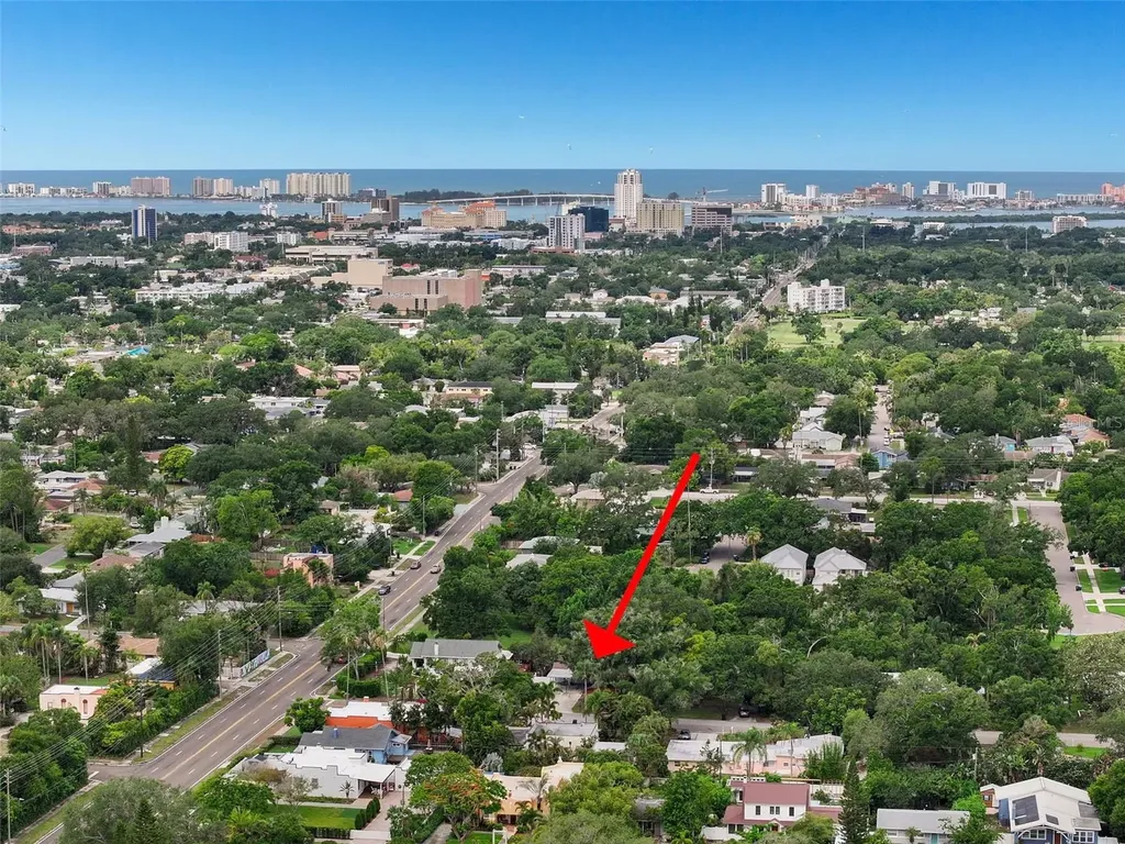 210 Edgewood Avenue Clearwater FL 33755
