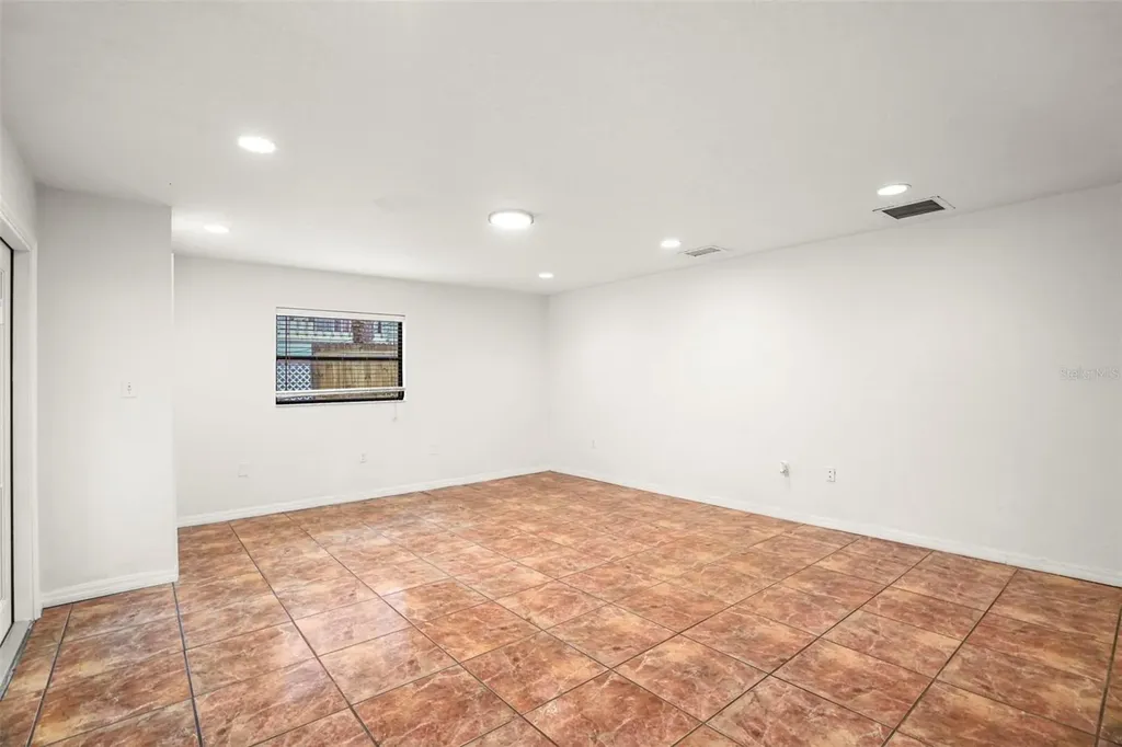210 Edgewood Avenue Clearwater FL 33755