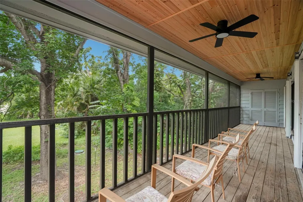210 Edgewood Avenue Clearwater FL 33755