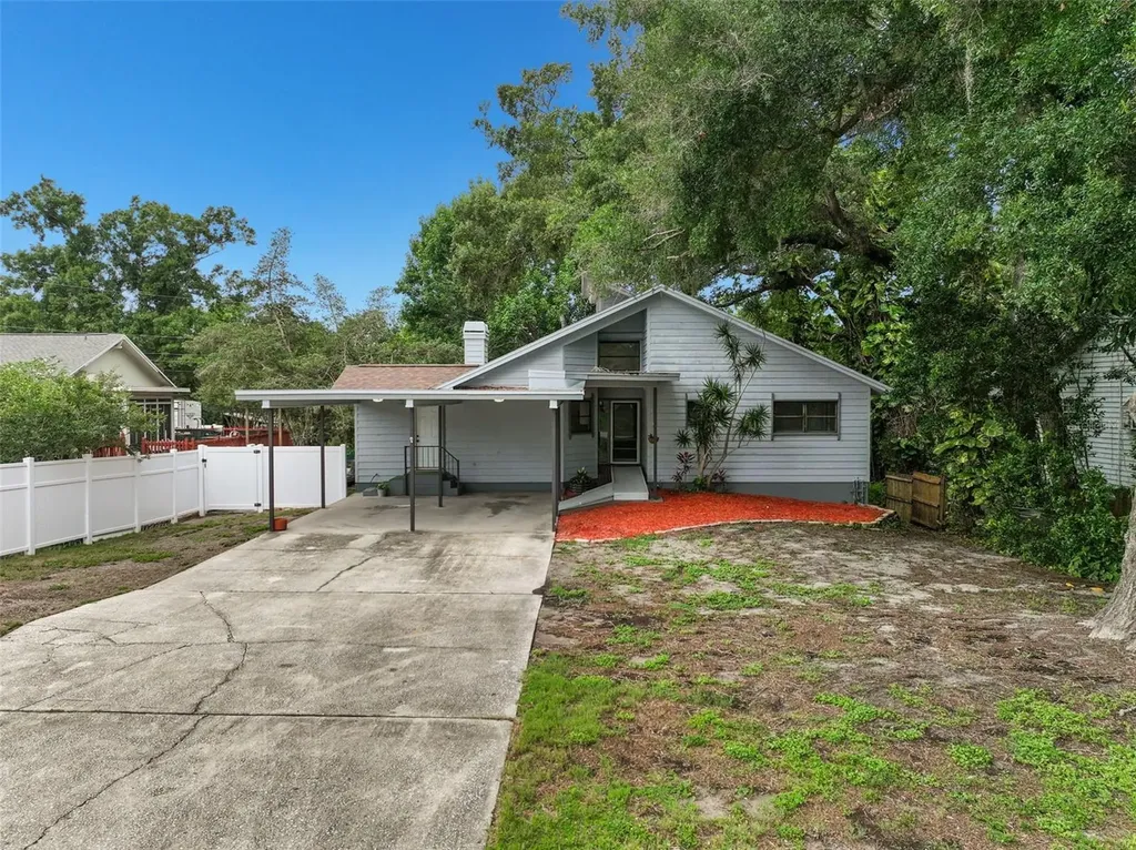 210 Edgewood Avenue Clearwater FL 33755