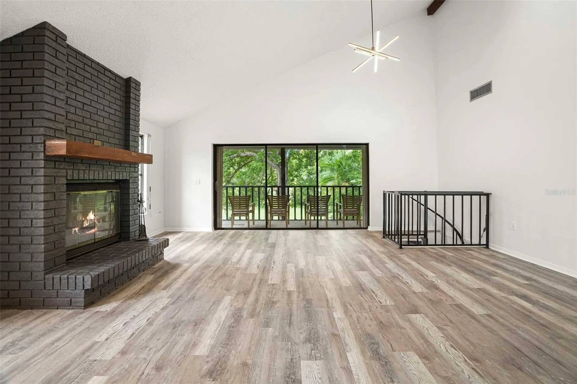210 Edgewood Avenue Clearwater FL 33755