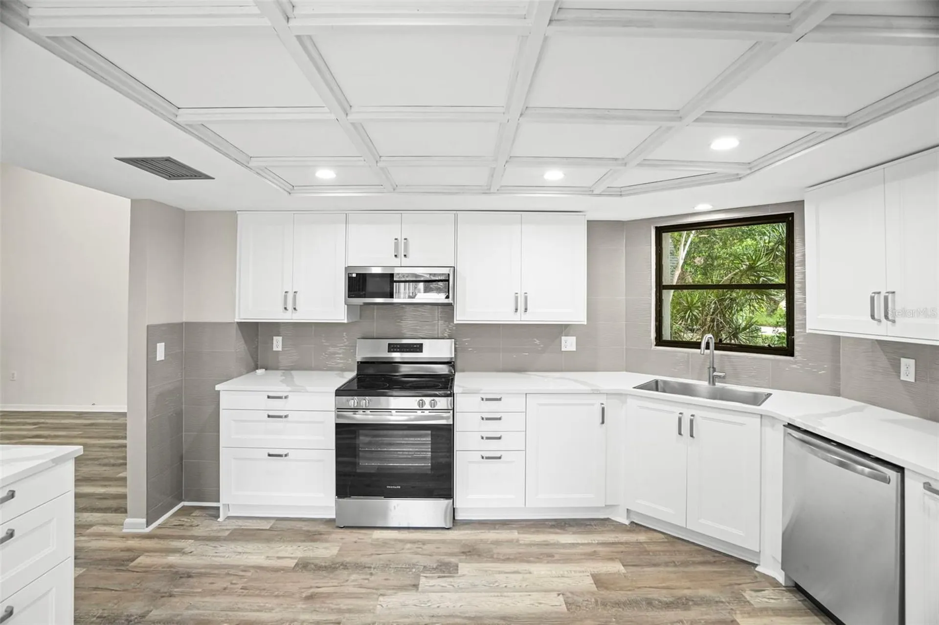 210 Edgewood Avenue Clearwater FL 33755