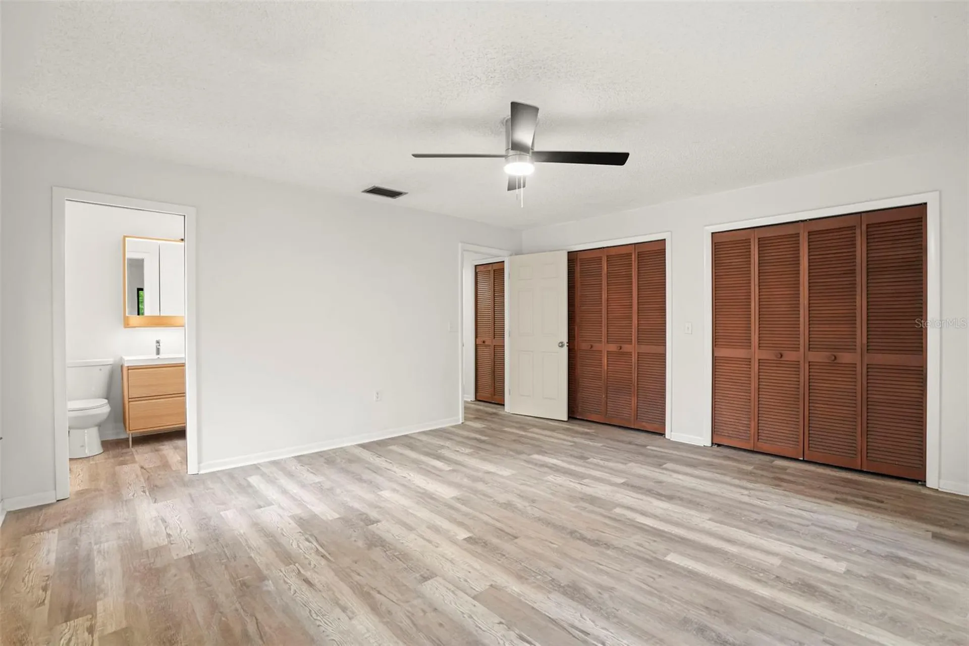 210 Edgewood Avenue Clearwater FL 33755