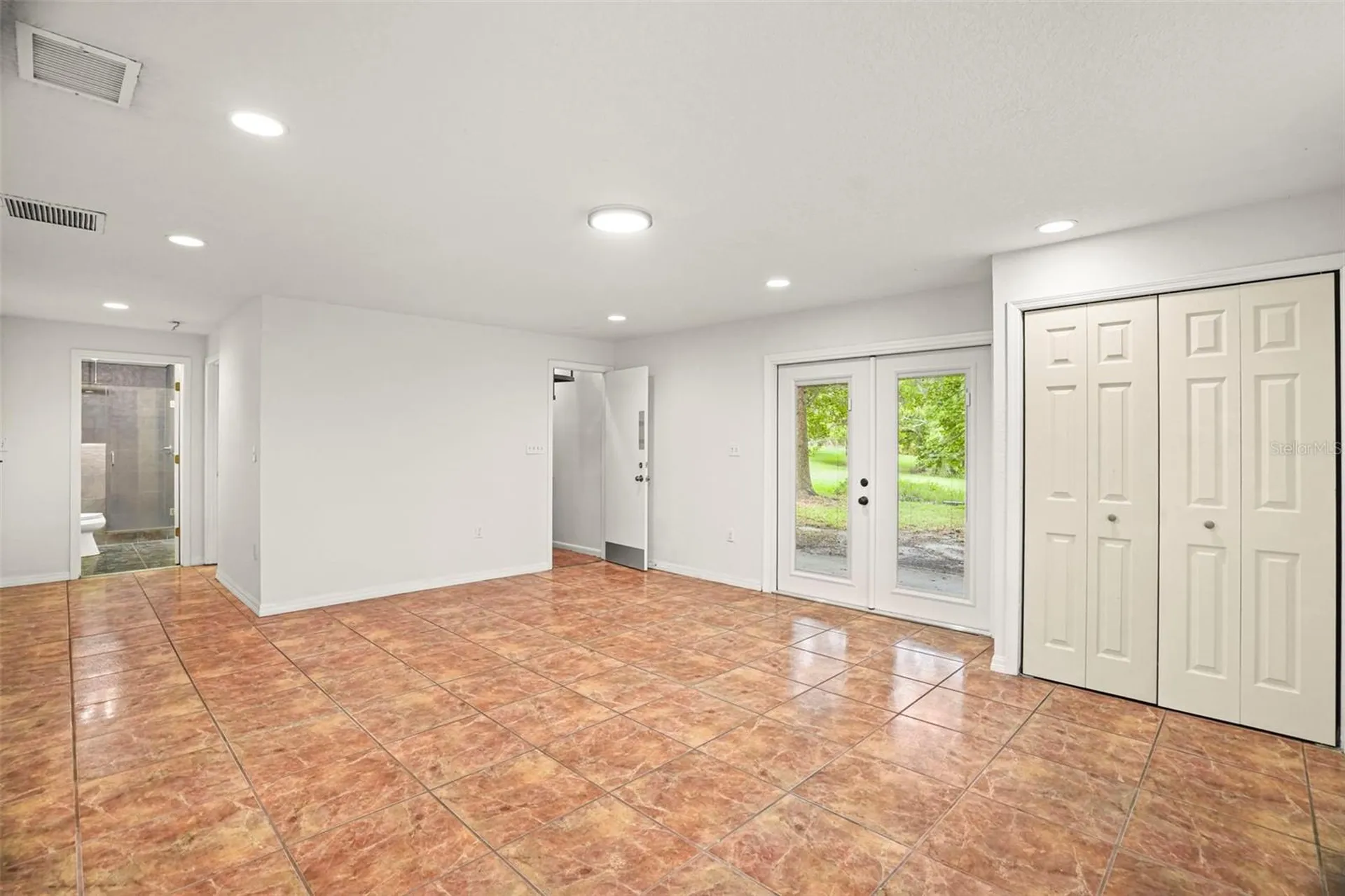 210 Edgewood Avenue Clearwater FL 33755