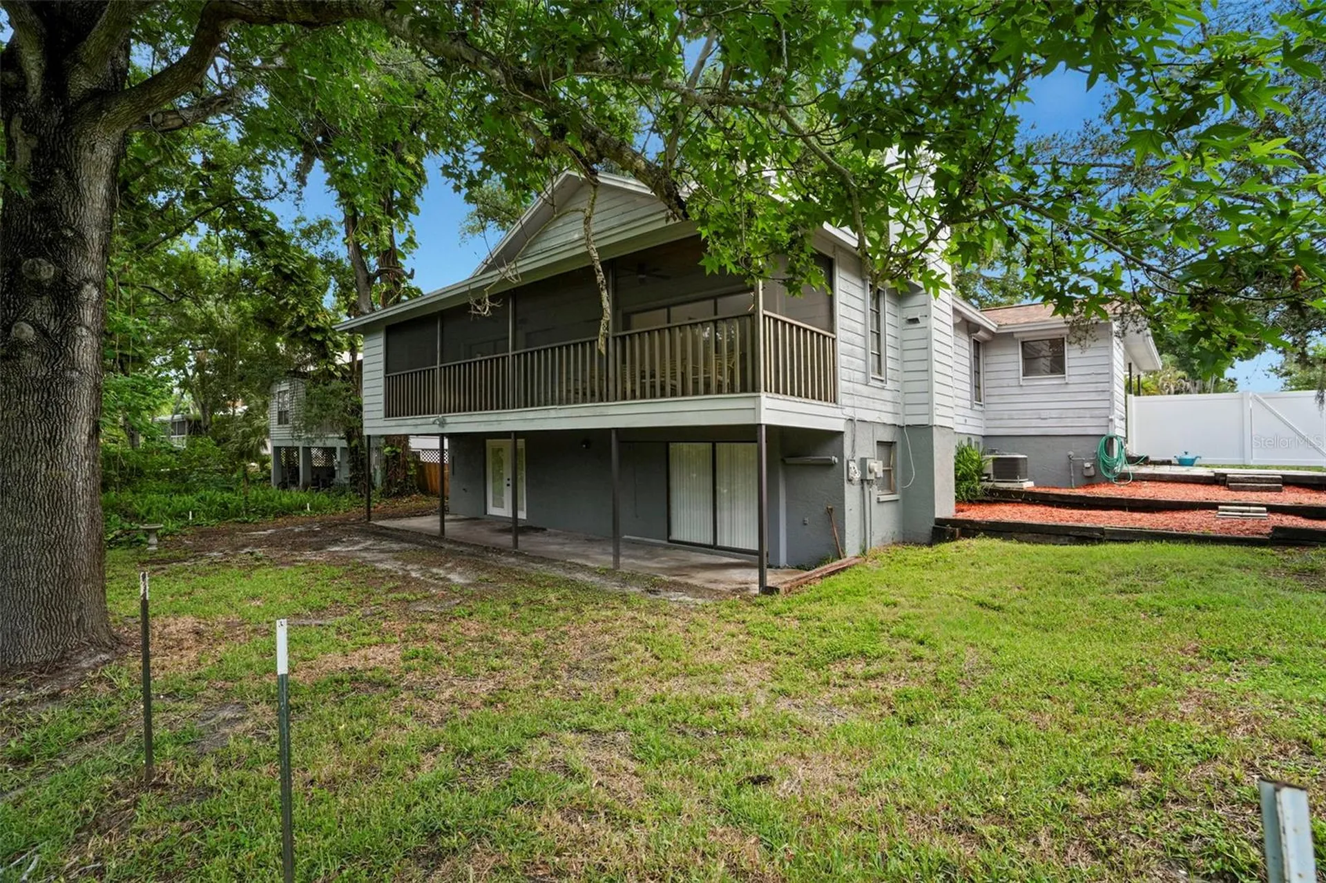 210 Edgewood Avenue Clearwater FL 33755