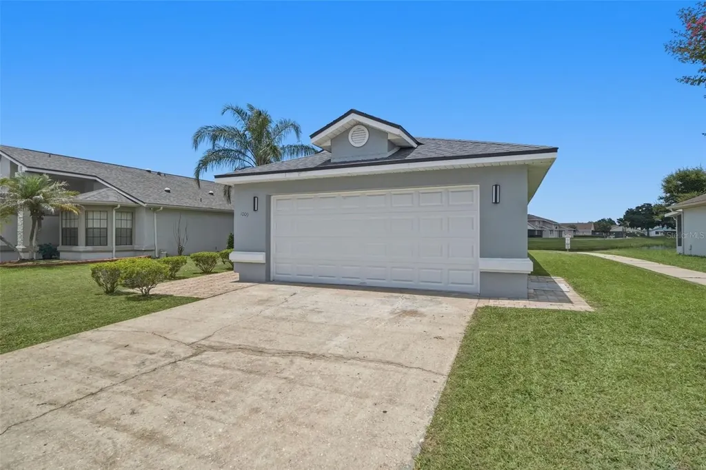 1009 Whalebone Bay Drive Kissimmee FL 34741