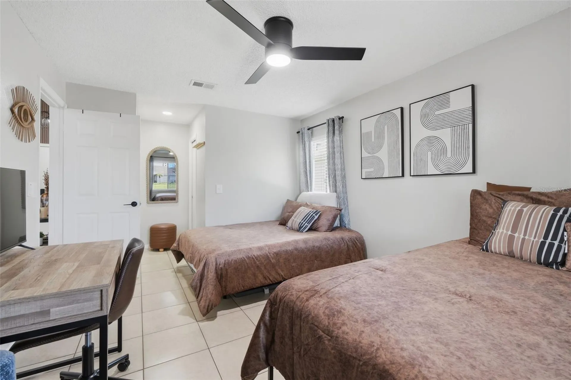 1009 Whalebone Bay Drive Kissimmee FL 34741
